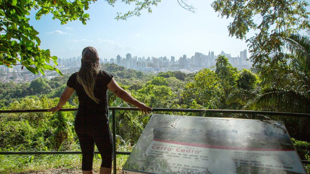 Panamá Parque Metropolitano - Foto experiencia Mirador– Autoridad de Turismo de Panamá – Tripea Lo Tuyo